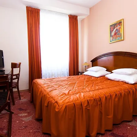 Onix Hotel 4*
