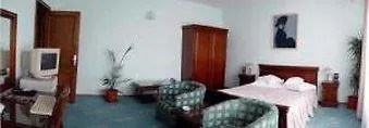 Onix 4*