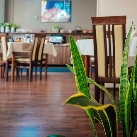 Готель Onix Клуж-Напока