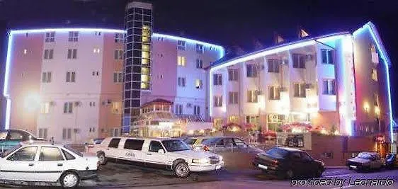 Готель Onix 4*